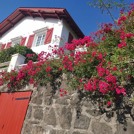 Chambres d'hôtes HOR DAGO près de la gare avec 2 vélos Hendaye Exterior foto